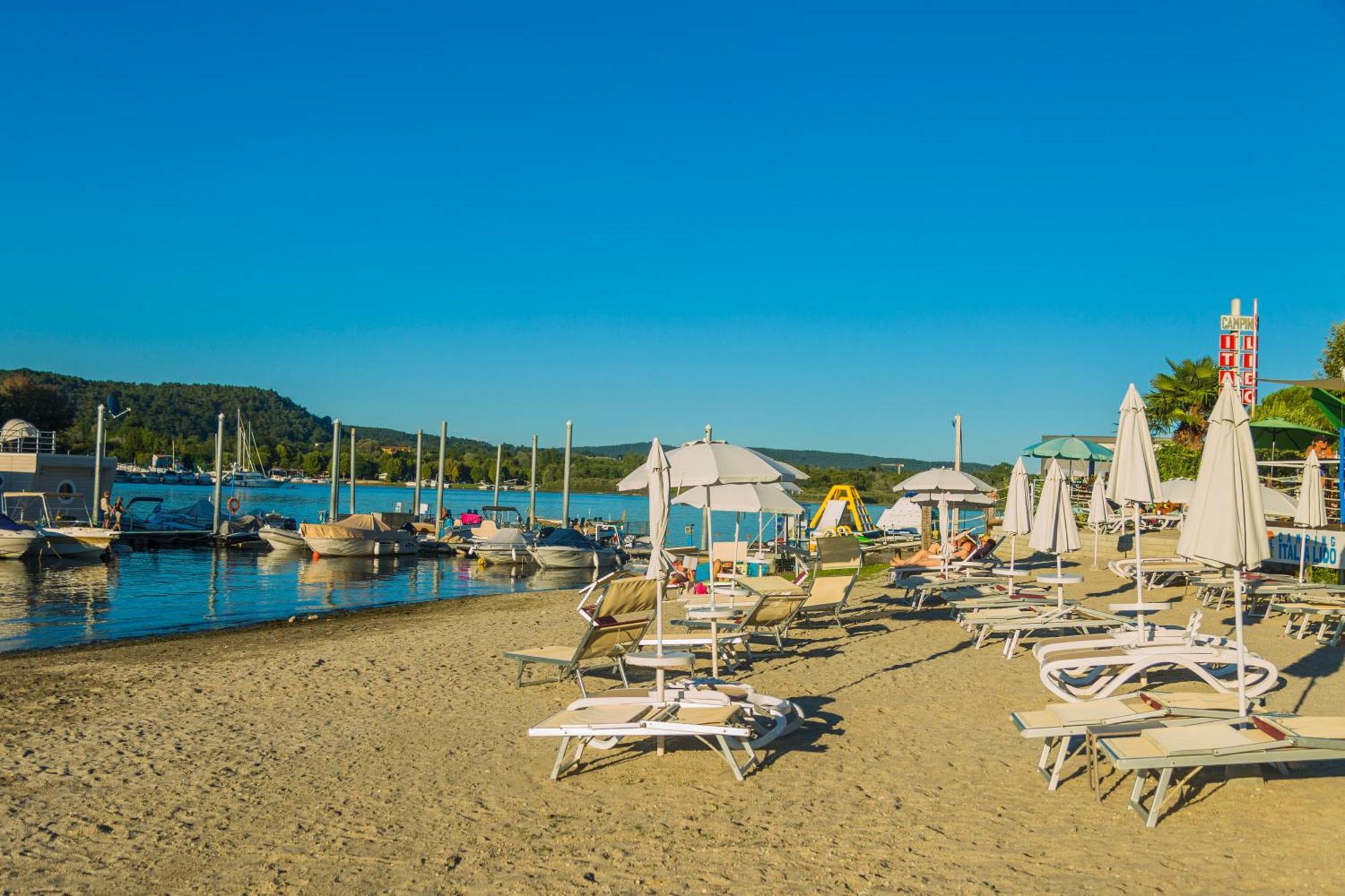 Camping Italia Lido Castelletto sopra Ticino Luaran gambar