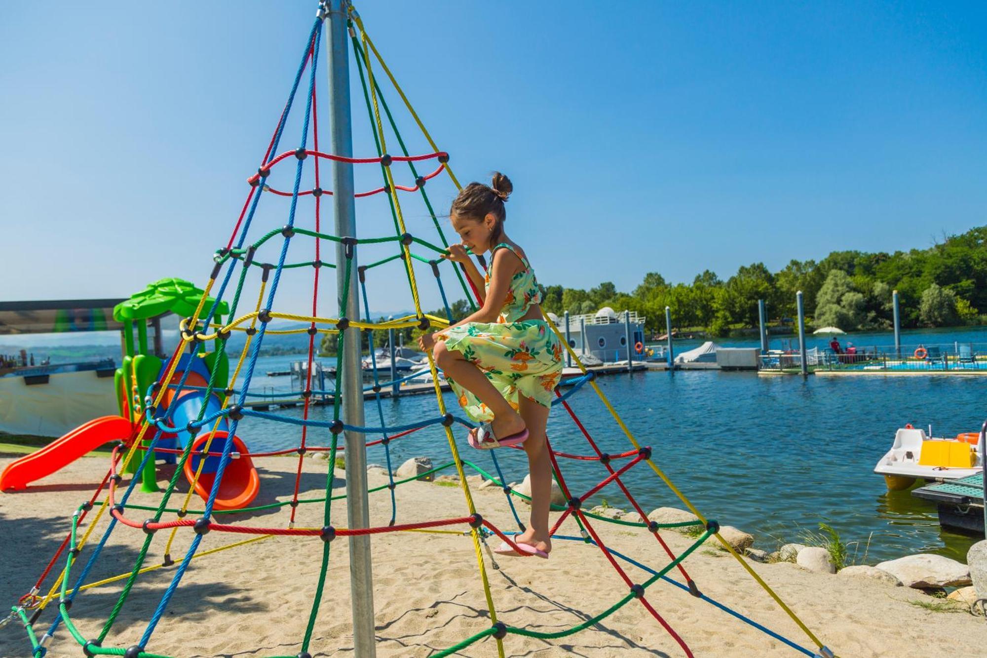 Camping Italia Lido Castelletto sopra Ticino Luaran gambar