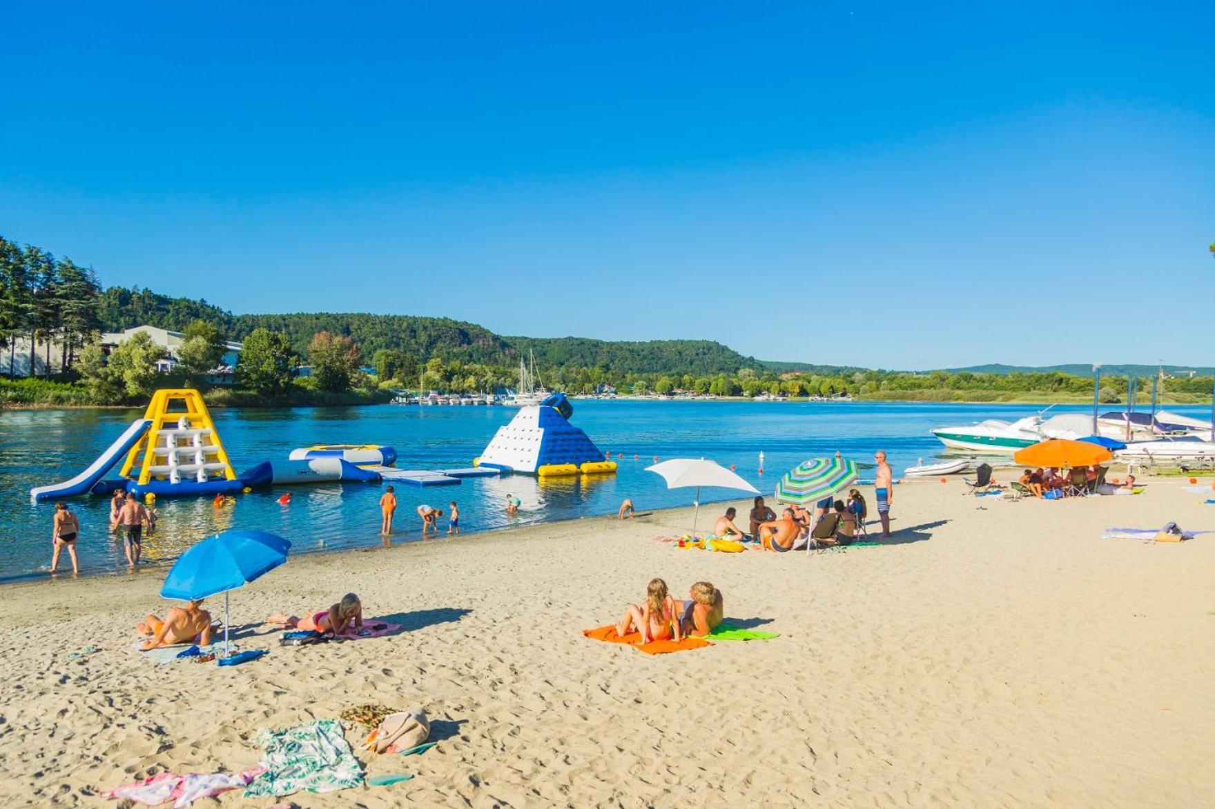 Camping Italia Lido Castelletto sopra Ticino Luaran gambar