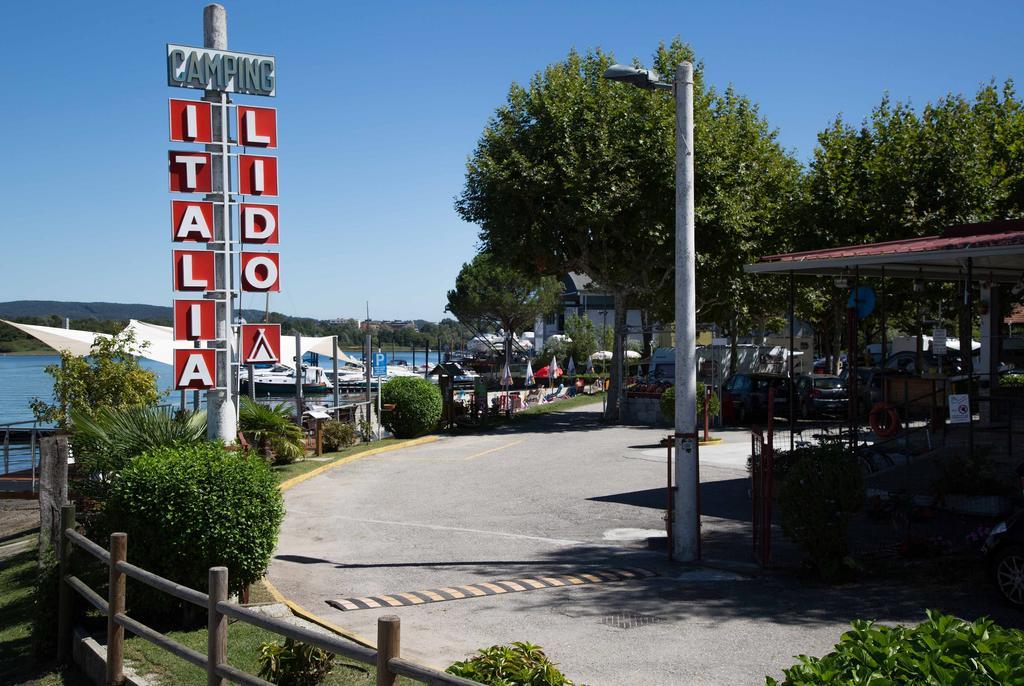 Camping Italia Lido Castelletto sopra Ticino Luaran gambar