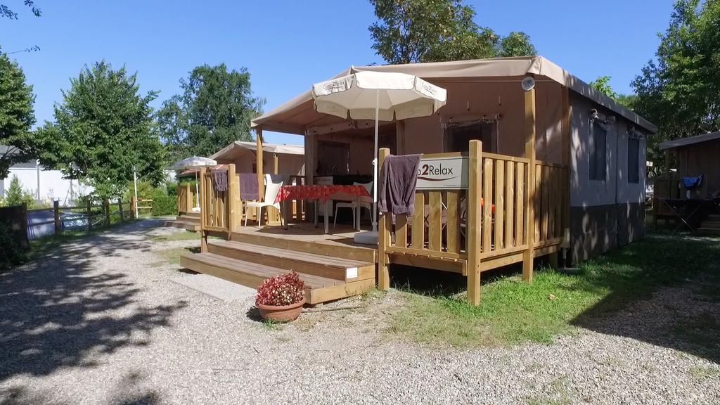 Camping Italia Lido Castelletto sopra Ticino Luaran gambar