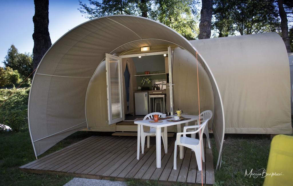 Camping Italia Lido Castelletto sopra Ticino Luaran gambar